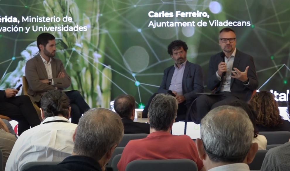 Michał Miedziński at the presentation of AgroDeltaLab (Catalonia)